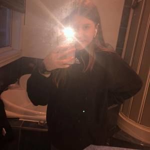 Meet your Posher, Alexandrine